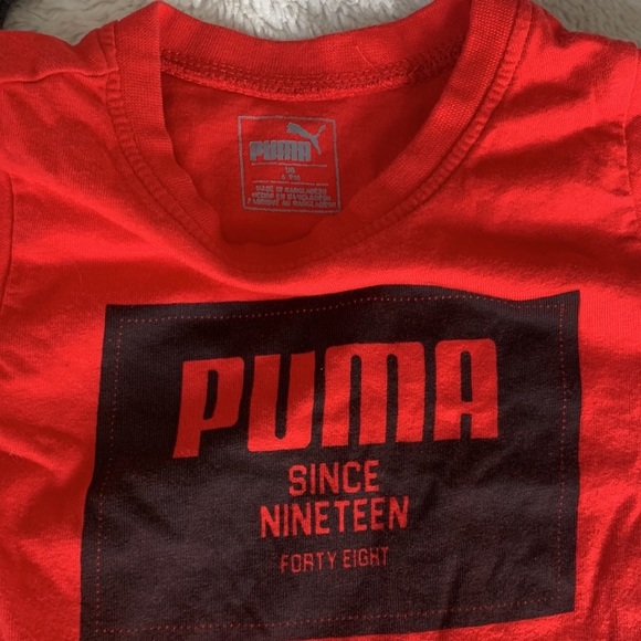 Puma set of 2 black and red snap up onesies bodysuits - Picture 3 of 5